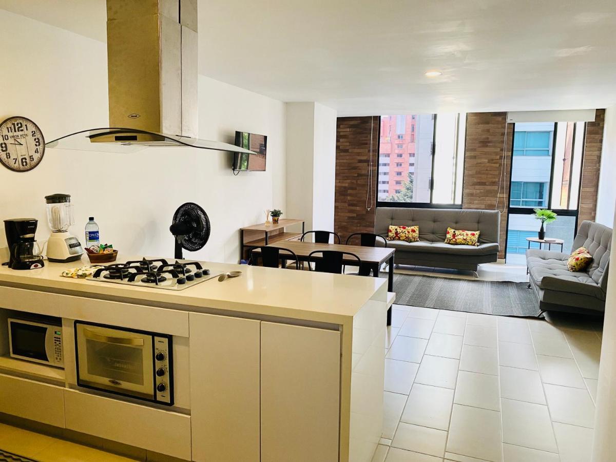 Apartamento Lauret En Laureles Medellín Eksteriør billede